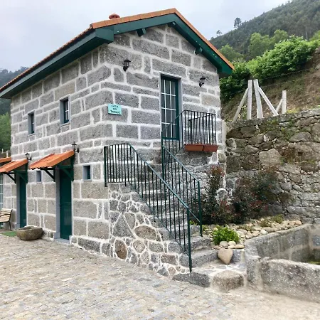 Quinta De Varzielas - Agroturismo Castelo de Paiva Exterior photo